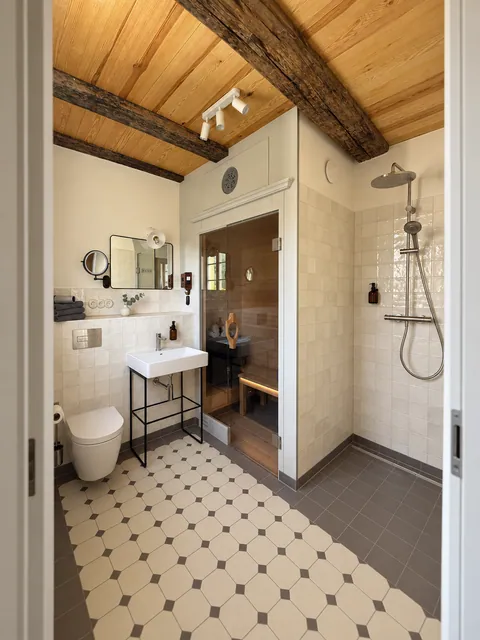 Bad mit eigener Sauna in der Alten Schusterei
